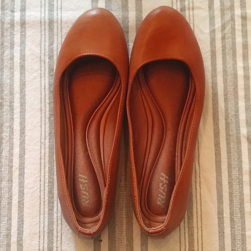 Brown flats